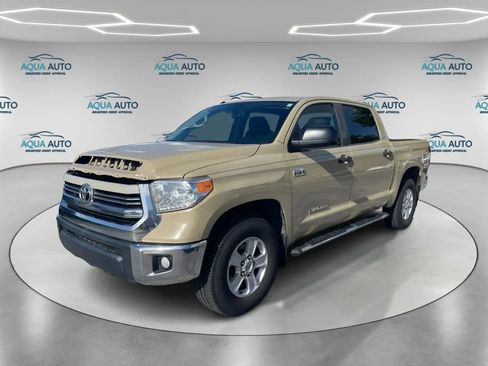Used 2017 Toyota Tundra SR5 w/ SR5 Upgrade Package image 1