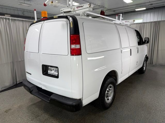 Used 2020 Chevrolet Express 2500 w/ Driver Convenience Package RWD image 4