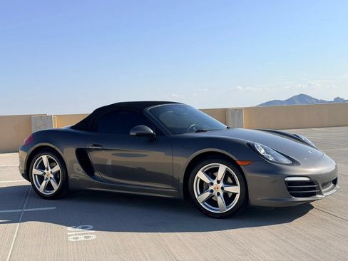 Used 2014 Porsche Boxster RWD image 2