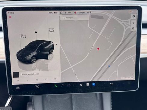 Used 2023 Tesla Model Y Long Range AWD/4WD image 13