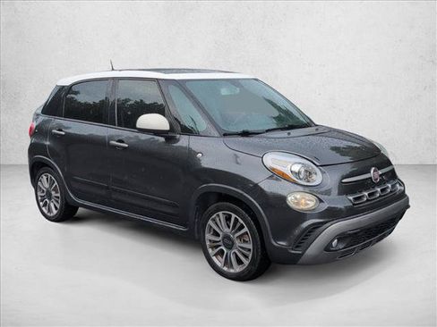 Used 2019 FIAT 500L Trekking FWD image 3