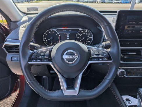Certified 2024 Nissan Altima 2.5 SR w/ SR Premium Package FWD image 22