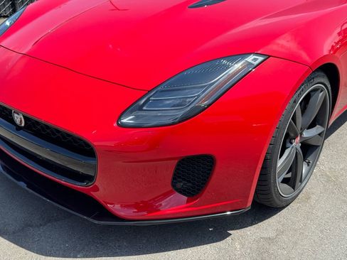 Used 2019 Jaguar F-TYPE Convertible RWD image 3