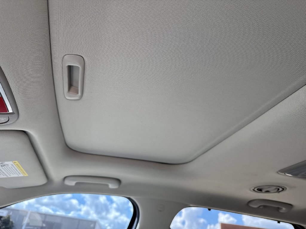 Used 2023 Kia Telluride EX w/ EX Captain's Chair Package FWD image 20