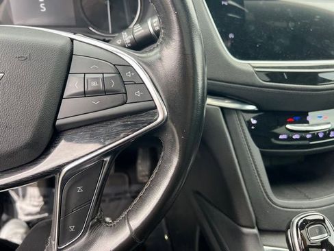 Used 2021 Cadillac XT5 Premium Luxury image 33