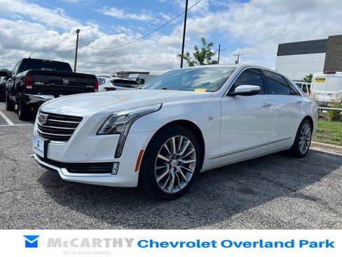 Used 2018 Cadillac CT6 Luxury AWD/4WD image 7