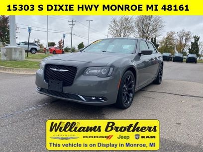 Used 2019 Chrysler 300 S