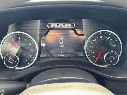 New 2026 RAM 1500 Express image 28