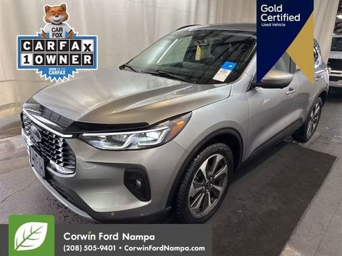 Used 2024 Ford Escape Platinum AWD/4WD image 1