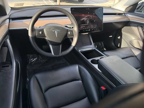 Used 2022 Tesla Model 3 RWD image 6