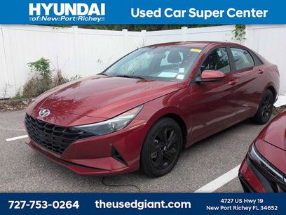 Certified 2023 Hyundai Elantra SEL w/ Preferred Accessory Package