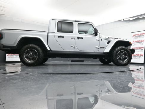 Used 2023 Jeep Gladiator Rubicon w/ Cold Weather Group image 38