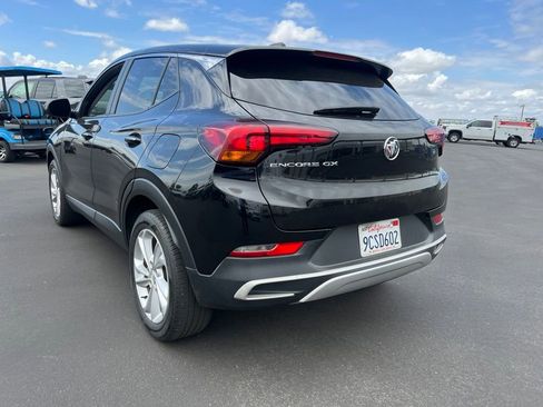 Used 2022 Buick Encore GX Preferred w/ Cold Weather Comfort Package FWD image 7