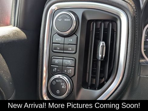 Used 2021 GMC Sierra 1500 Elevation w/ LPO, Elevation Black Package AWD/4WD image 16