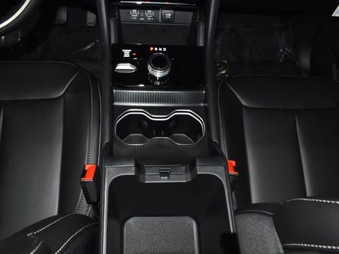 New 2025 Jeep Grand Cherokee L Limited w/ Trailer Tow Package image 21