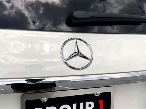 Certified 2025 Mercedes-Benz GLS 450 4MATIC image 31