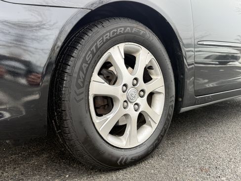 Used 2005 Toyota Camry image 10