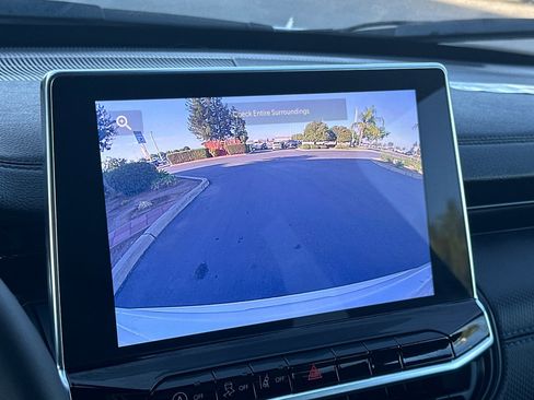 New 2026 Jeep Compass Latitude image 19