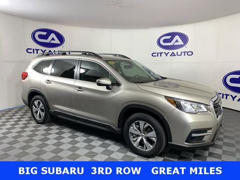 Used 2019 Subaru Ascent Premium AWD/4WD image 1