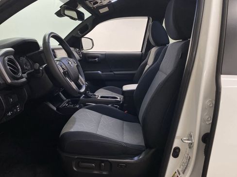 Used 2023 Toyota Tacoma TRD Off-Road w/ Black Out Package (TMS) image 14