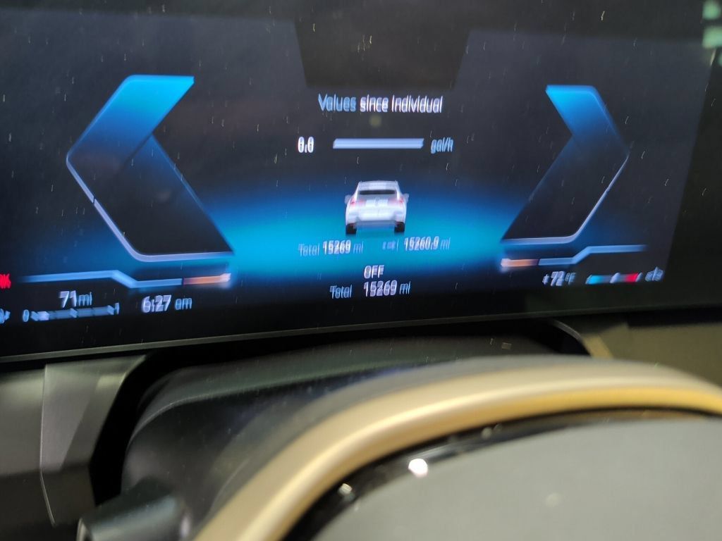 Certified 2025 BMW X3 xDrive30i AWD/4WD image 3