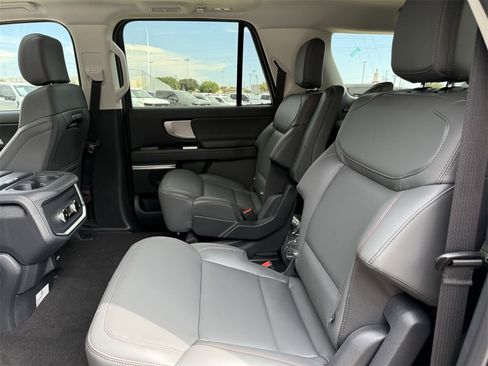 New 2025 Ford Expedition Max Active image 64