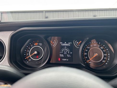 Used 2024 Jeep Wrangler Sport AWD/4WD image 14