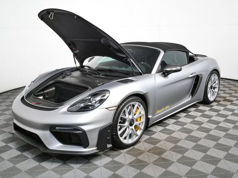 Certified 2025 Porsche 718 Boxster Spyder RS RWD image 27
