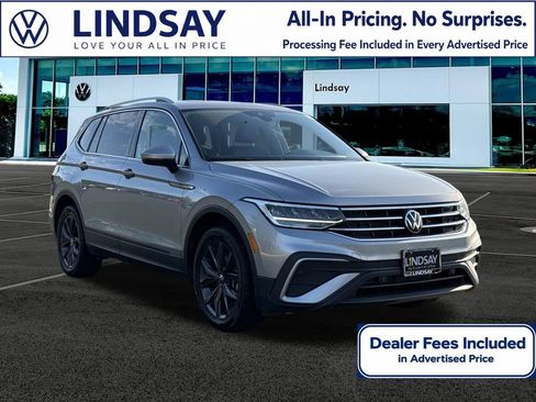 Certified 2023 Volkswagen Tiguan SE AWD/4WD image 1