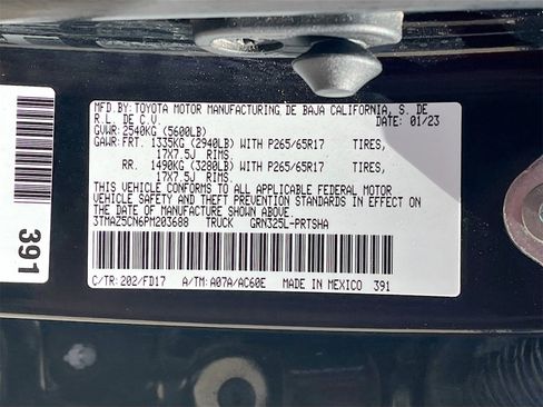 Used 2023 Toyota Tacoma TRD Sport image 29