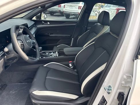 New 2026 Kia K5 GT-Line image 9