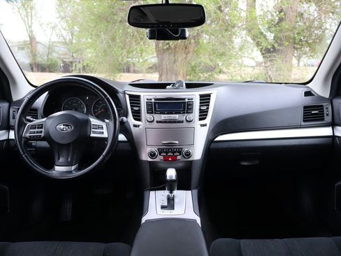 Used 2013 Subaru Outback 2.5i Premium w/ Popular Pkg 1B image 16