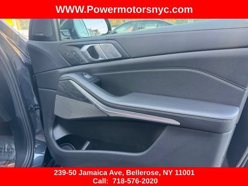 Used 2021 BMW X7 xDrive40i w/ Premium Package AWD/4WD image 30