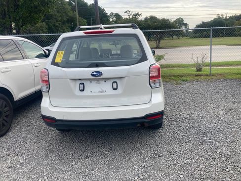 Used 2018 Subaru Forester 2.5i image 9