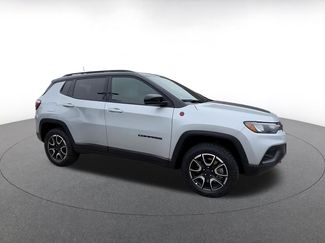 Used 2025 Jeep Compass Trailhawk AWD/4WD video 2