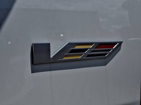 Used 2023 Cadillac Escalade V w/ LPO, ONYX Package AWD/4WD image 35
