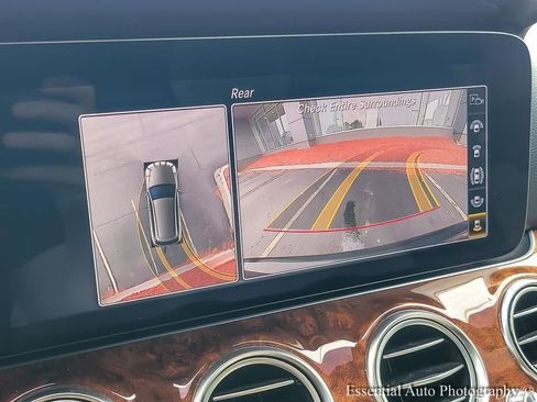 Used 2020 Mercedes-Benz E 450 4MATIC Wagon image 16