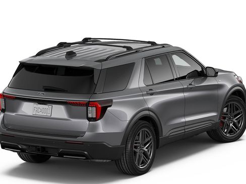 New 2026 Ford Explorer ST-Line image 3
