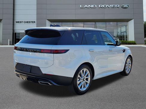 Certified 2026 Land Rover Range Rover Sport SE AWD/4WD image 4