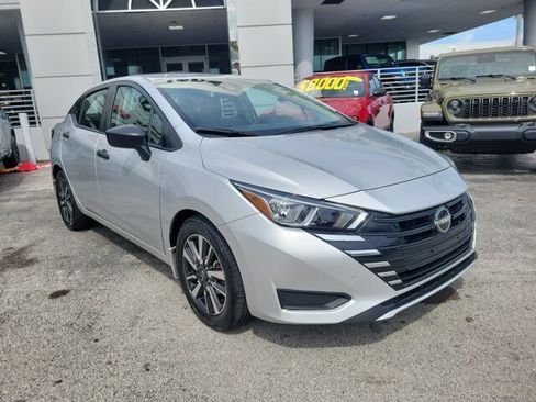 Used 2024 Nissan Versa S w/ S Plus Package FWD image 7