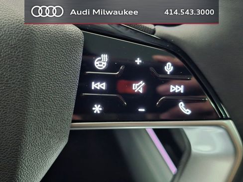 New 2026 Audi Q3 quattro 2.0T AWD/4WD image 32