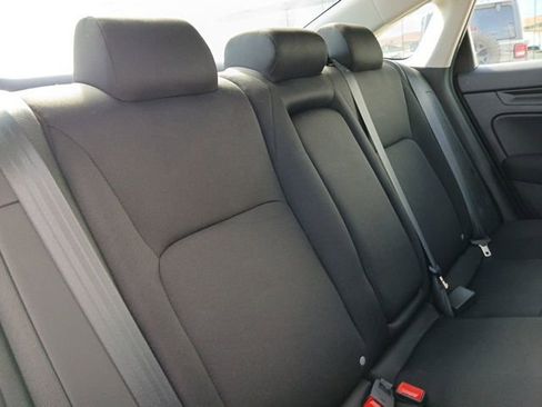 Used 2023 Honda Civic EX image 11