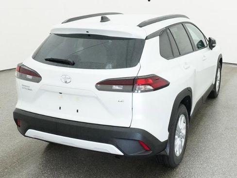 New 2026 Toyota Corolla Cross LE FWD image 18