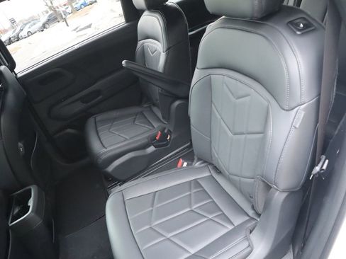 New 2027 Kia Telluride EX X-Line w/ Towing Package AWD/4WD image 17