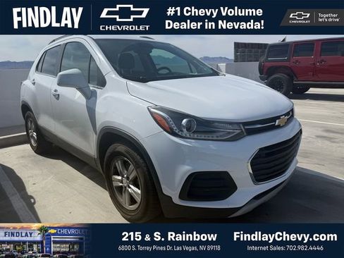 Used 2018 Chevrolet Trax LT FWD image 1