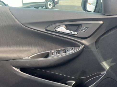 Used 2024 Chevrolet Malibu LT FWD image 18
