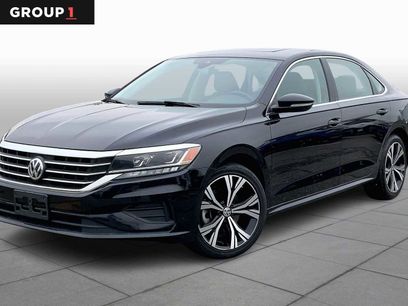 Used 2022 Volkswagen Passat 2.0T SE