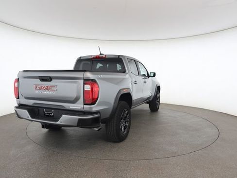 Used 2025 GMC Canyon Elevation w/ Convenience Package AWD/4WD image 17