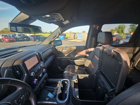 Used 2022 GMC Sierra 1500 AT4 w/ AT4 Preferred Package AWD/4WD image 27