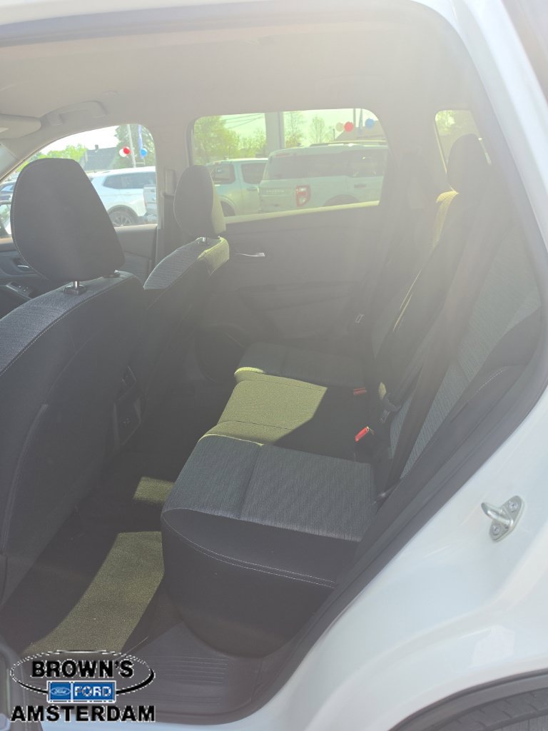 Used 2023 Nissan Rogue SV AWD/4WD image 10
